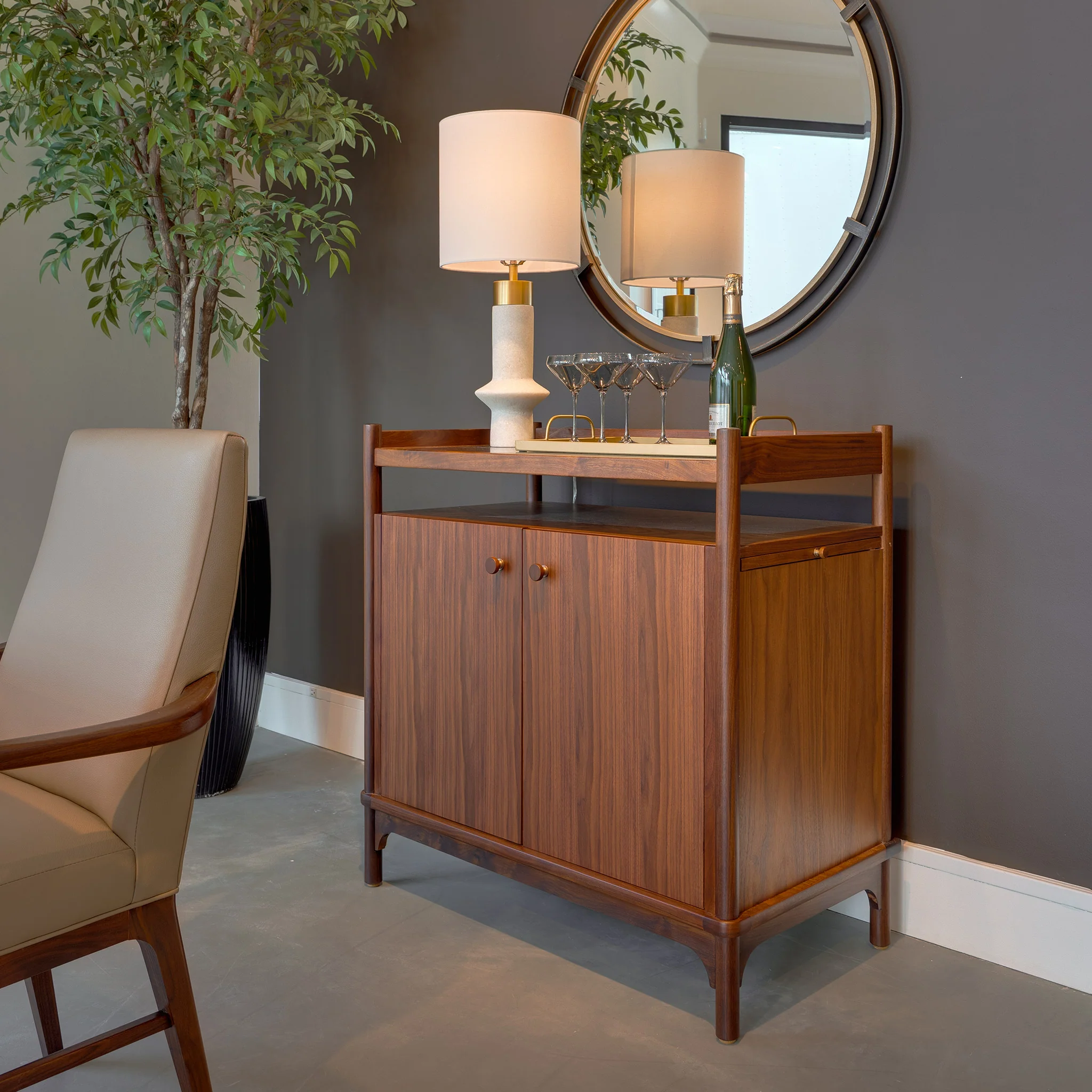 Walnut Grove Small Server - Image 4